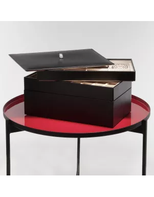435102 Vault 1.5 Deep Tray WOLF Black