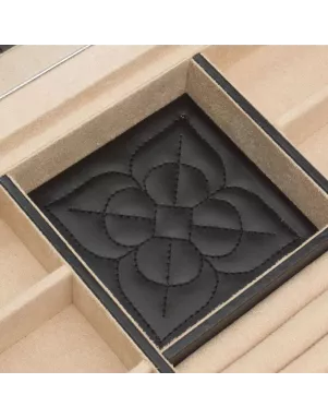 308202 Marrakesh Large Jewelry Box WOLF Black