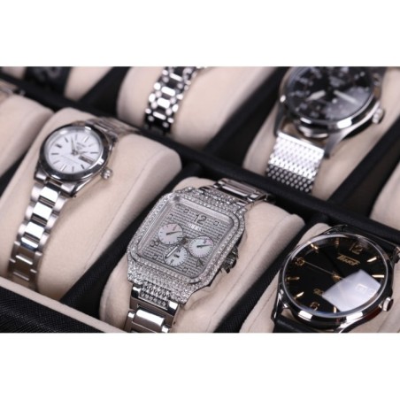 Guess GW0472L1