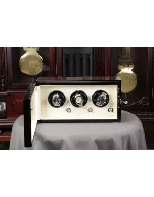 Скринька Salvadore для підзаводу 3 годинників HD130WH