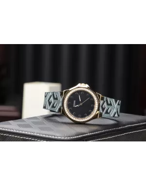 Guess GW0598L2