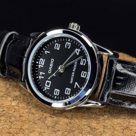 Годинник Casio TIMELESS COLLECTION LTP-V001L-1BUDF