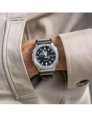 Часы Casio G-SHOCK Classic GM-2100C-5AER