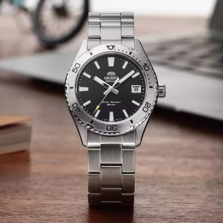 Годинник Orient RA-AC0Q01B10B