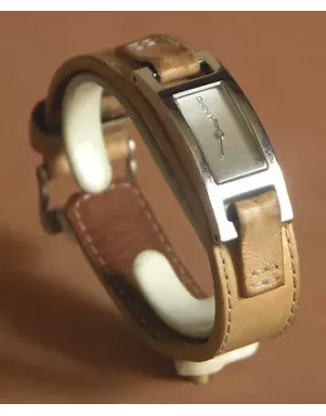 DKNY NY3235