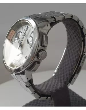 SWATCH YRS402G