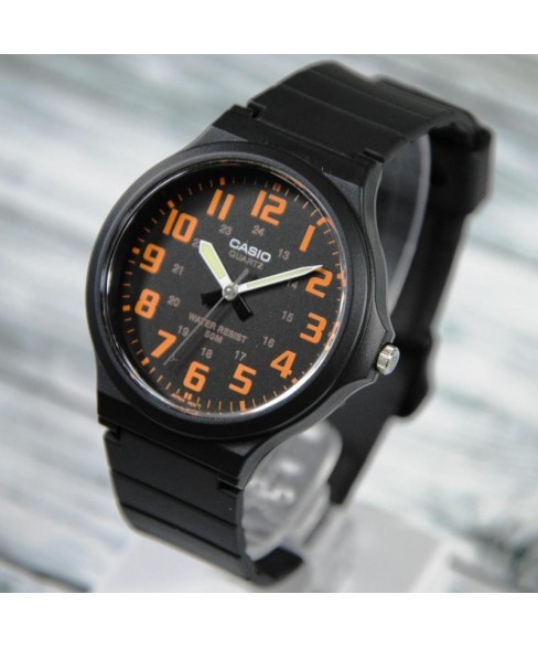 Годинник Casio MW-240-4BVDF