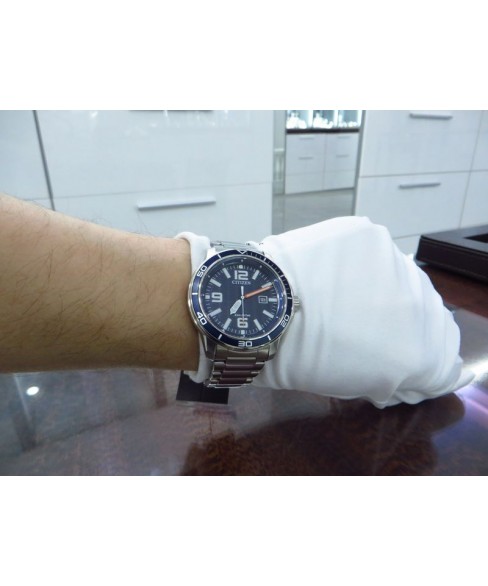 Часы CITIZEN AW1520-51L