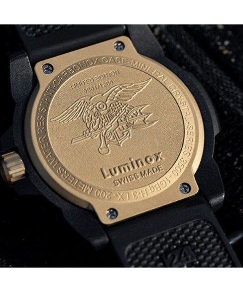 Годинник LUMINOX NAVY SEAL GOLD LIMITED EDITION XS.3505.GP.SET
