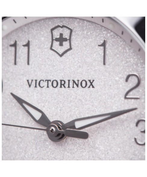 Часы Victorinox Swiss Army ALLIANCE XS V241840
