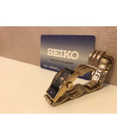 Годинник Seiko SXH040P1