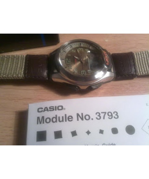 Годинник Casio AQ-180WB-5BVES