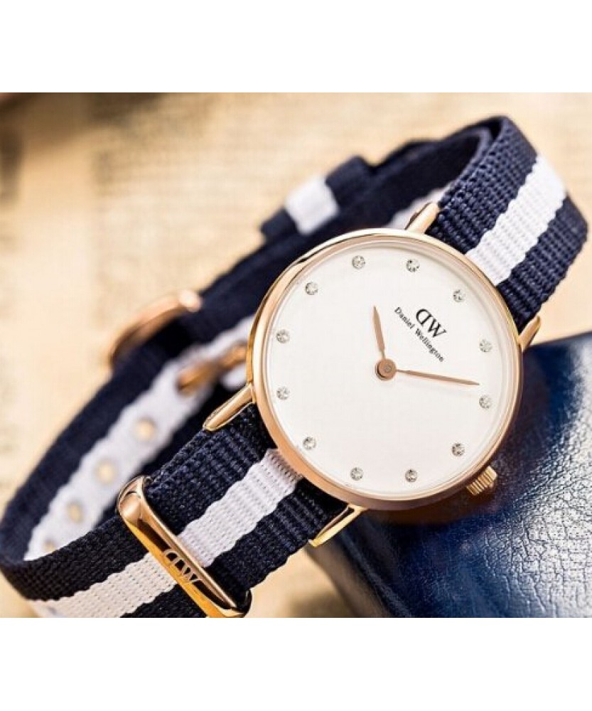 Daniel wellington женские. Daniel Wellington 0908dw. DW Daniel Wellington. Daniel Wellington 0111dw. Daniel Wellington часы женские.