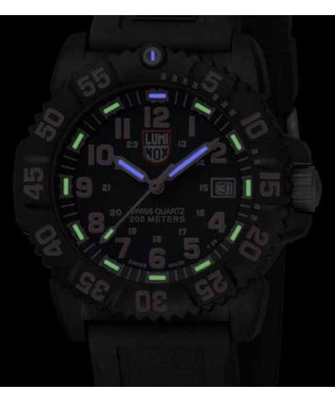 Часы Luminox 7065