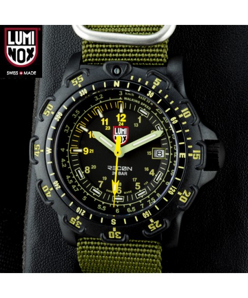 Часы Luminox 8825